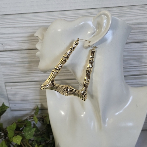 Gold Filled Large Statement Doorknocker Bamboo Hoop Earrings - Picture 3 of 9